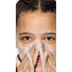 Special Cleansing Gel 250 ml.